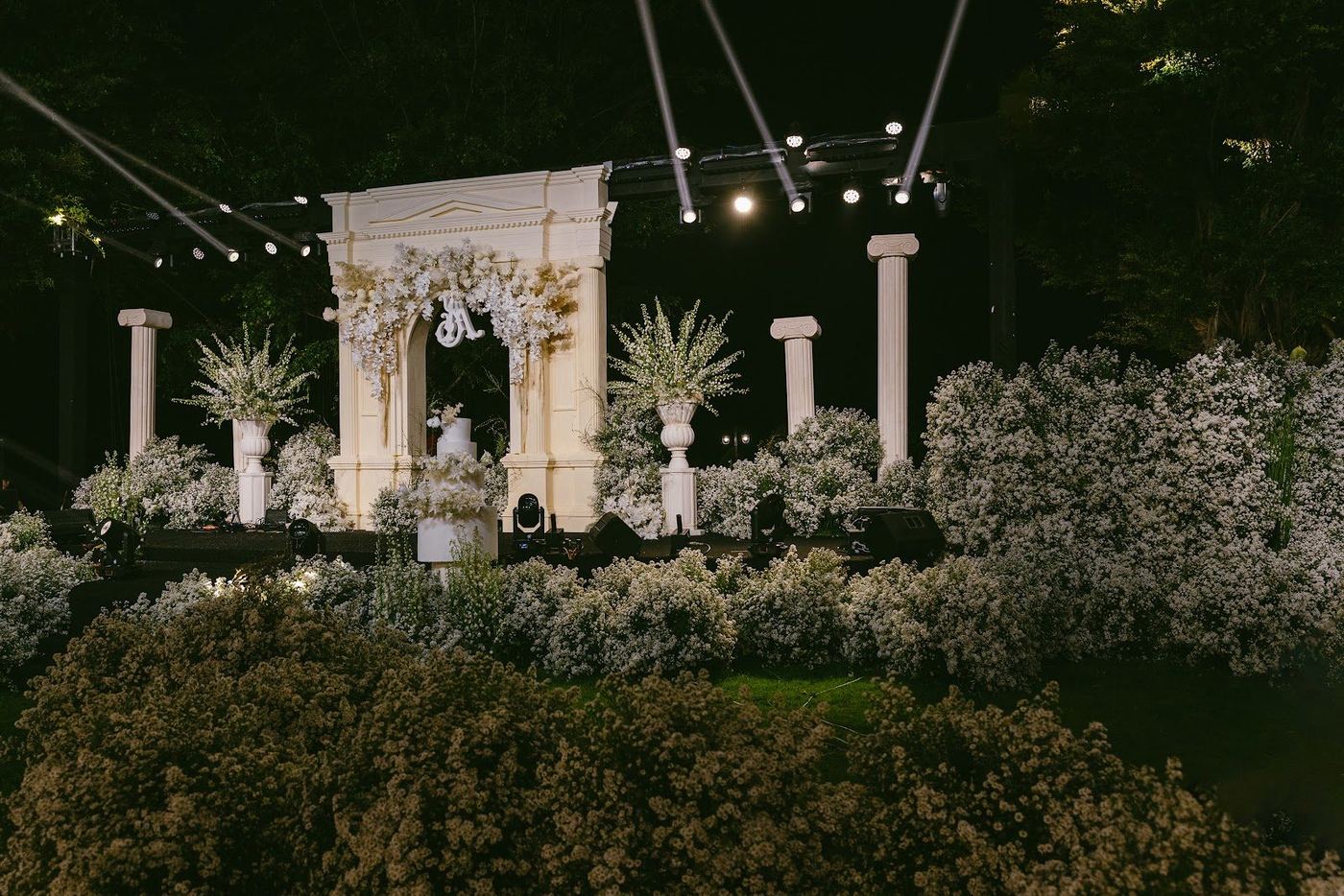 Không gian tiệc cưới do Shining Wedding thực hiện